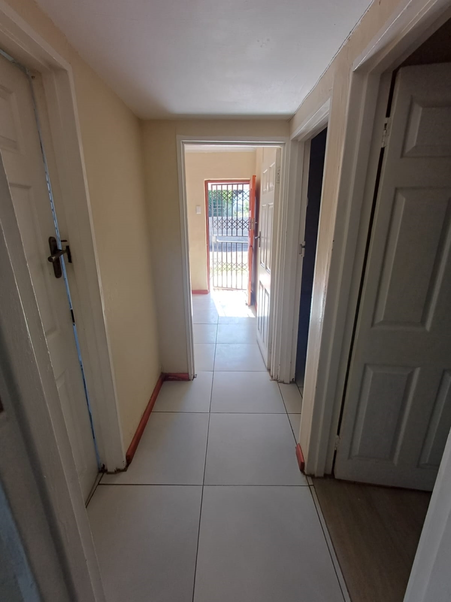 To Let 2 Bedroom Property for Rent in Ezibeleni Eastern Cape